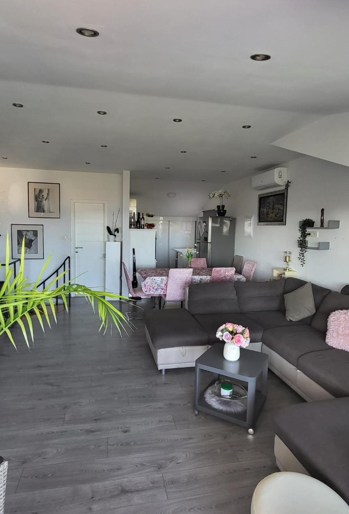 Apartment D & N Kaštela Eksteriør billede